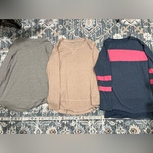 Women’s Long Sleeve Bundle- size Medium